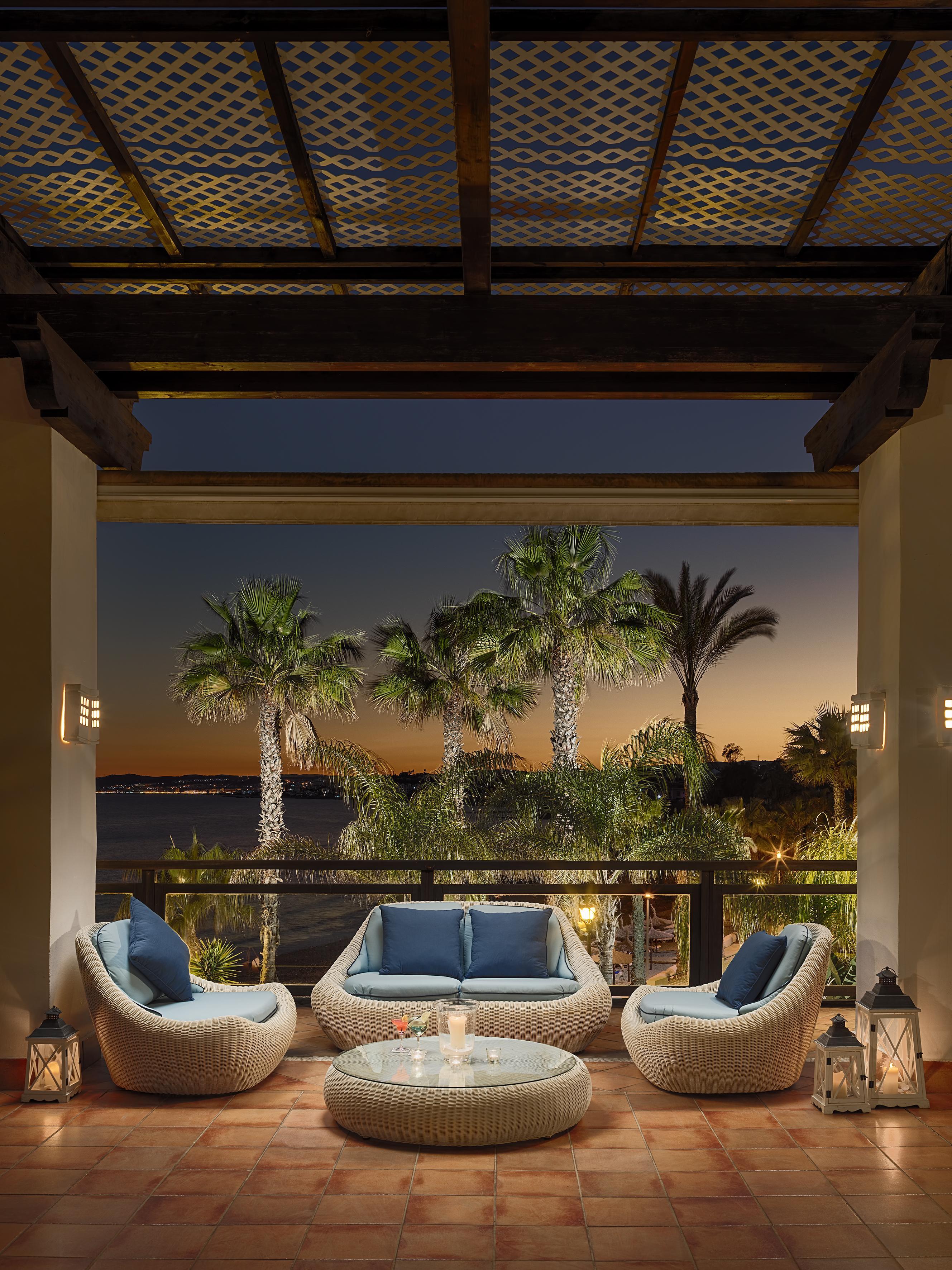 H10 Estepona Palace Exterior photo