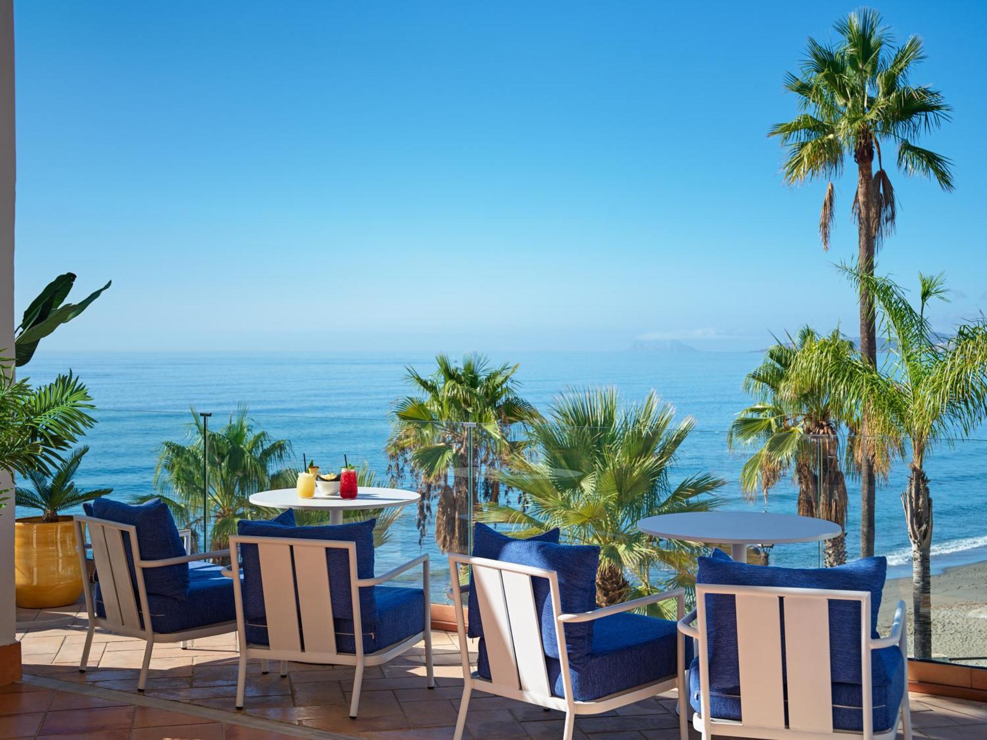 H10 Estepona Palace Exterior photo